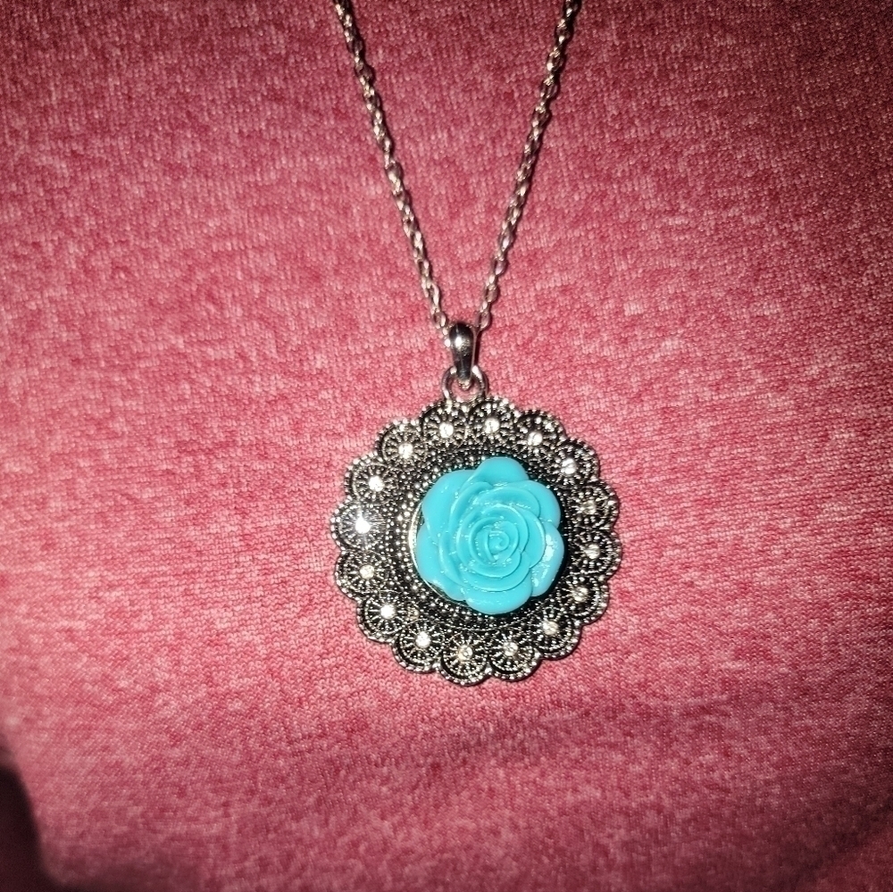 𝅺necklaces